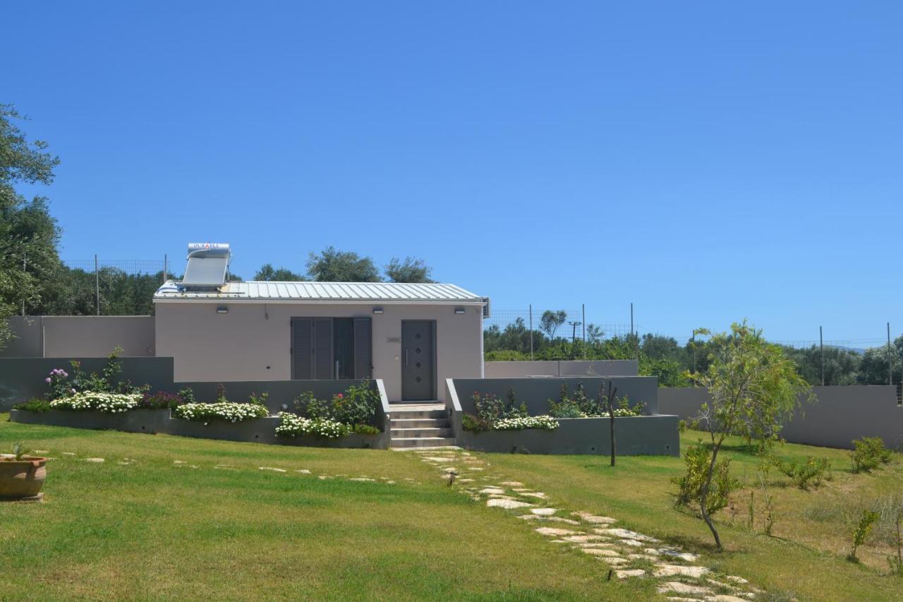 Alexandra'S Garden Houses Stalos Exterior photo