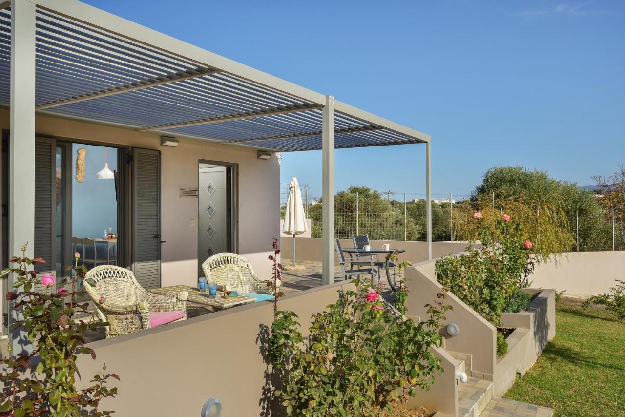 Alexandra'S Garden Houses Stalos Exterior photo