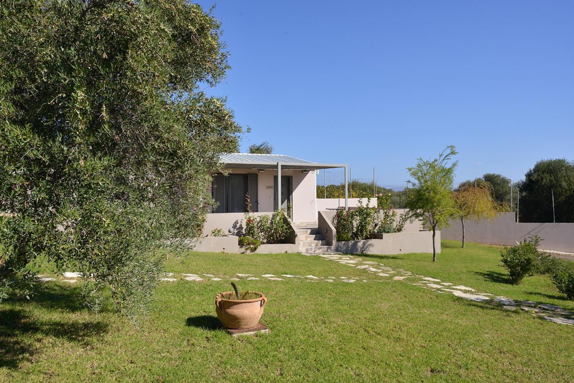 Alexandra'S Garden Houses Stalos Exterior photo